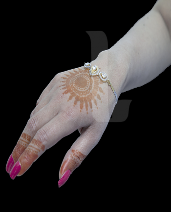 Floral Design Bracelet with Champaign Zircon